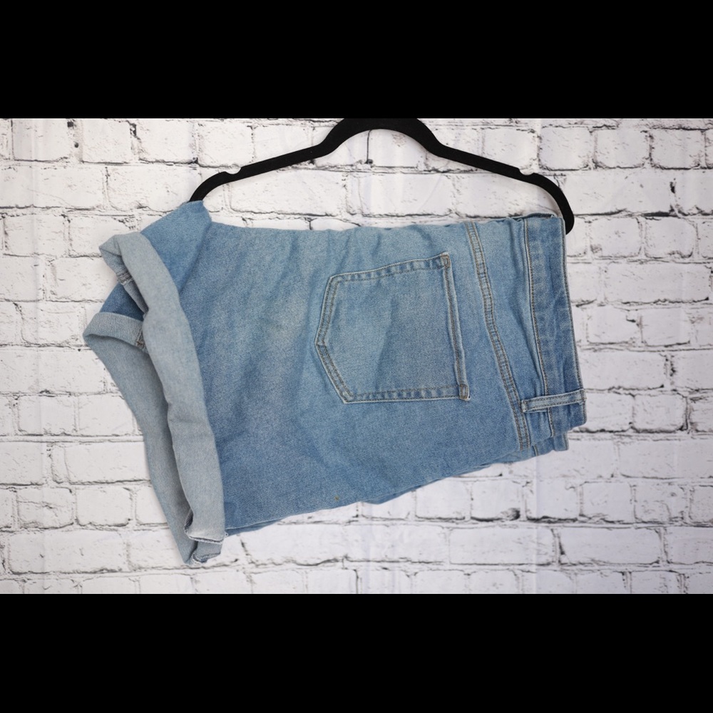 Ava & Viv high waisted jean shorts
